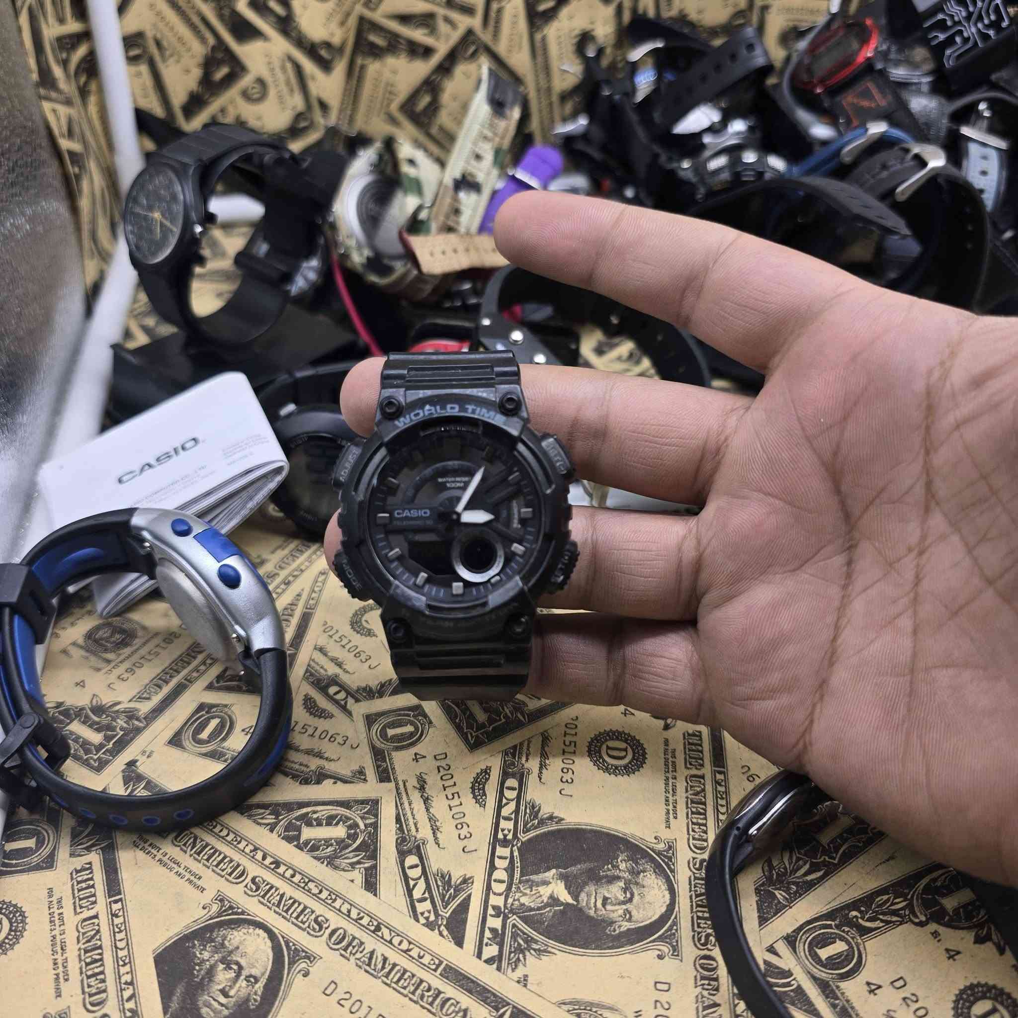 واتساب ***********
تيك توك ساعات داني
