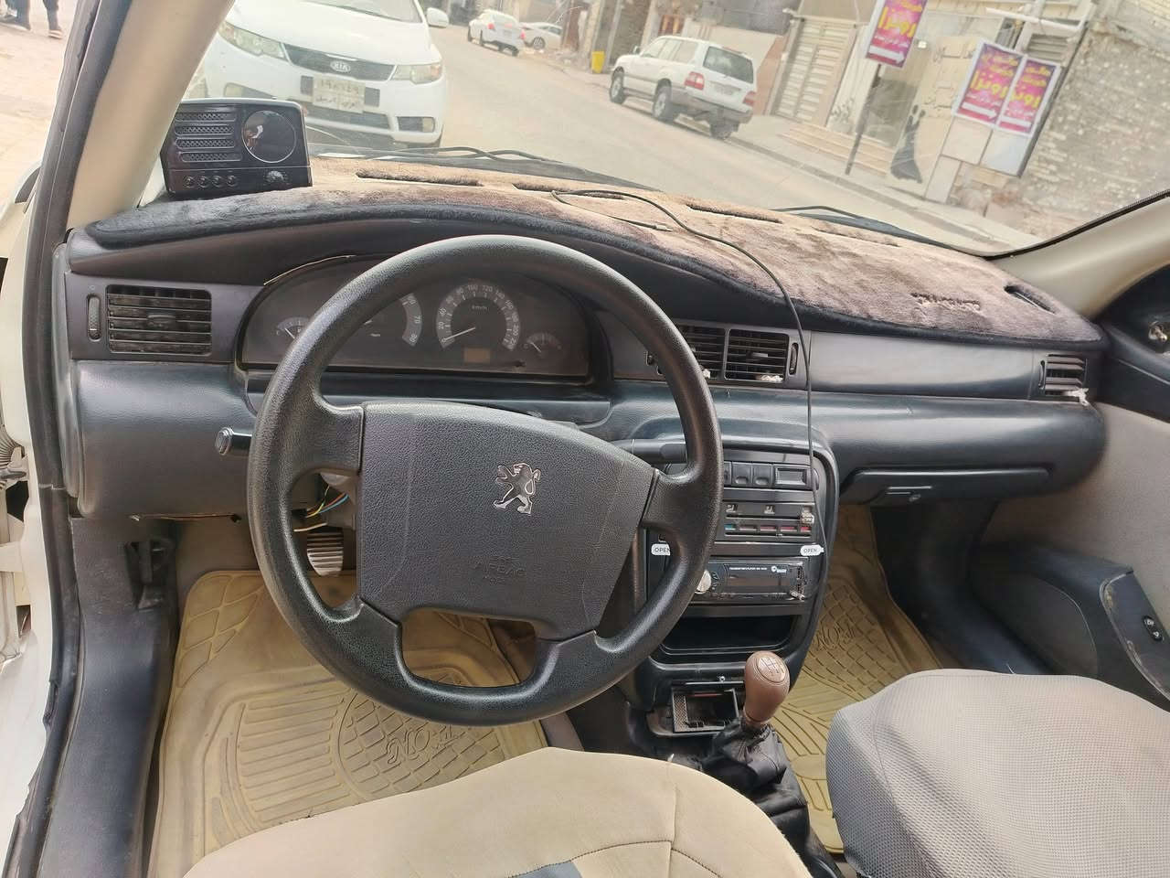 السلام عليكم سمند موديل 10 دخوليه 11 رقم انكليزي 16 قادسيه  السياره نضيفه بيها طخات بسيطه كير محرك بحاله جيده حداديه جديده صدر امامي. بدون خياس. ولاصبغ ولامعجون سياره خير من الله تخم تايرات جديد اربعه
العنوان نجف 
السعر ٣٨ وبيها مجال بسيط 
رقم التلفون ***********
