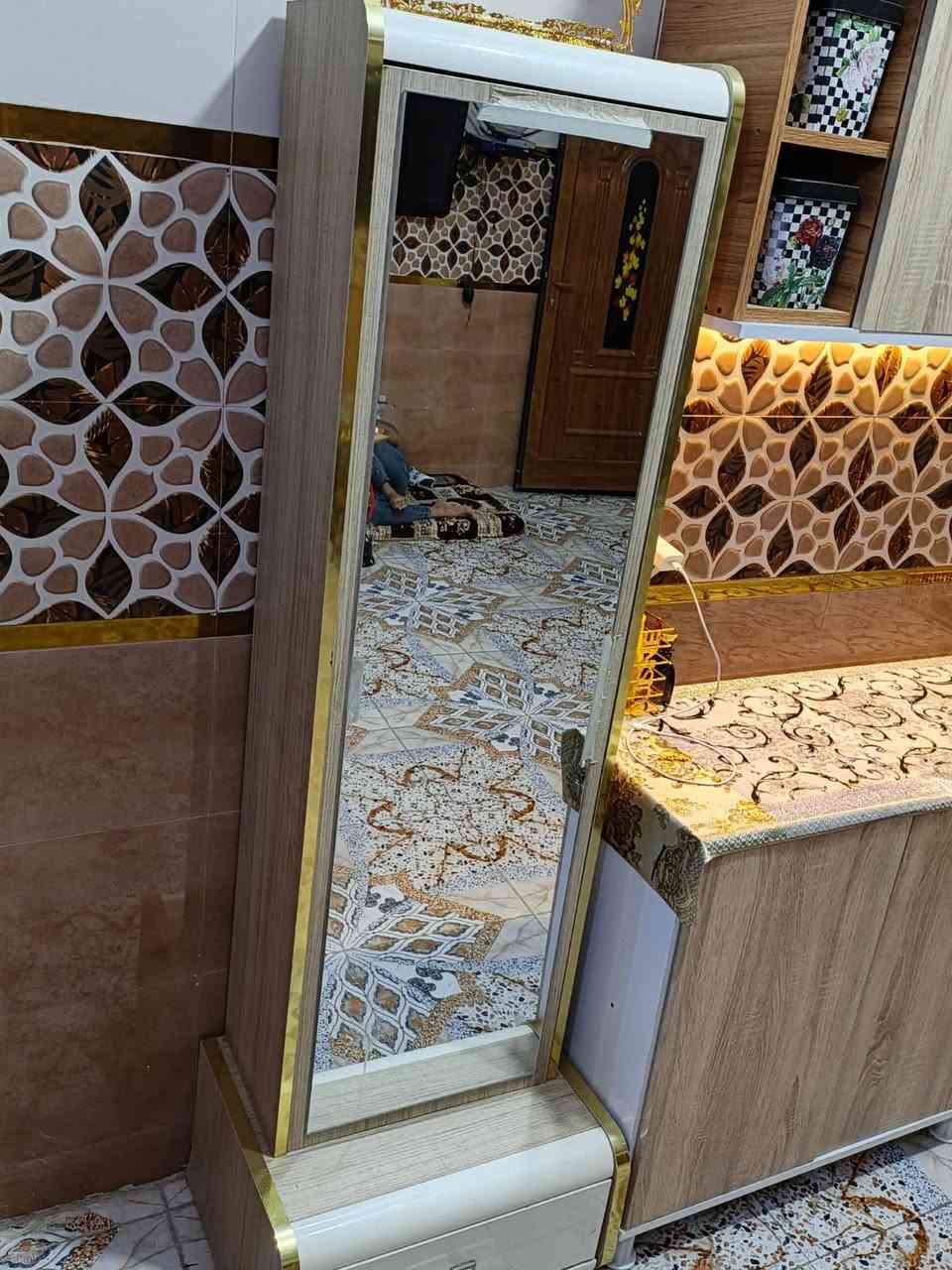 اعاده نشر الغرفه بسبب الوعود الكاذبه حذفنه منشور السعر 650 جدا نضيفه روح بعينك شوف نضافته 11 قطعه


**إذا كنت صاحب هذا الإعلان وتريد حذفه لأي سبب، رجاءا أرسل رسالة إلى الدعم الفني**