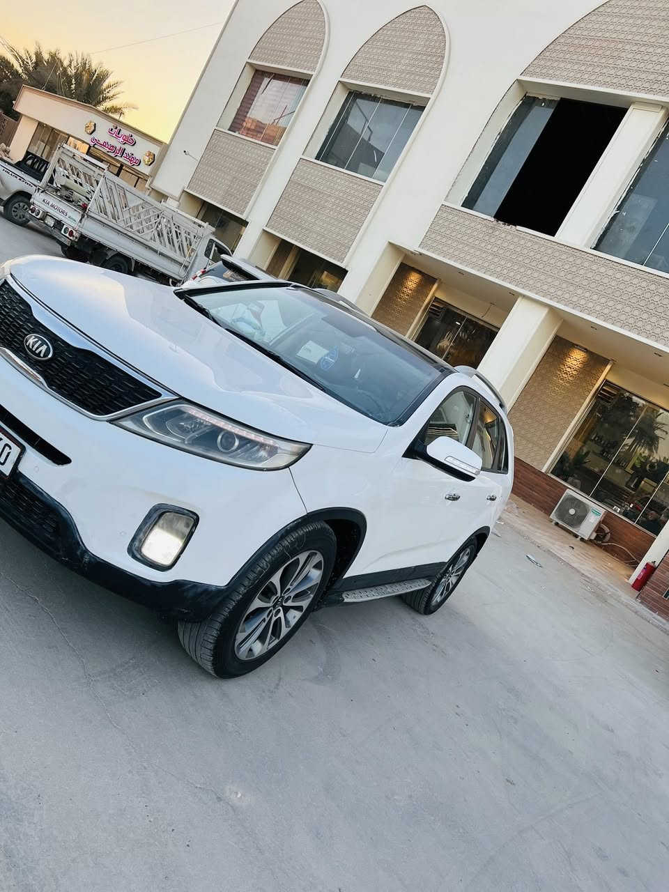 كيا سورنتو موديل ١٤
محرك ٦ سلندر
بصمه
٧ راكب
بانوراما 
داخل جلد
تحكم ستيرن 
مري جانبي شفط
كامره اماميه وخلفيه 
شاشه لمس
نظام ايكو اقتصادي
منظومة زنون سورنتو 2014 كفاله عامه 6 سلندر فول مواصفات رقم بغداد سياره  بسمي
مكينه كير حداديه مكفول 
السعر 190 

***********
