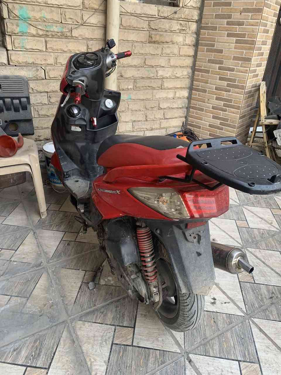 سلام عليكم دراجه سكنس فحل  نوزل دراجه جديده كفاله صاصه رياضي كلجات رياضي Wf لايت زنون  التريشه الي ع يمين مجوده كامله ع آخر درجه سلف هندر شغاله  بغداد كراده خارج  *********** واتساب مجود   650 الف وبيها مجال
