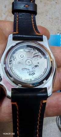 ساعات أصلية • نظافة تامة • شعب حي أور