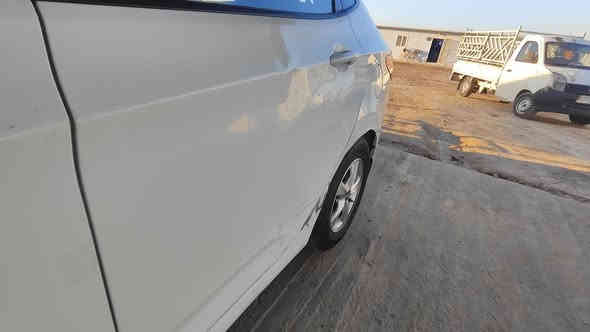 اكسنت للبيع خليجي موديل 2015 السعر 115 وبيها مجال بغداد الامين الثانية بيها صبغ نص باب وجاملغ خلفي جهه اليمنه بدون اي تعمير او دواخل وبيها باب خلف السائق بعده ما مصلح ضربه خفيفه  كير مكينه صدر تبريد كوله مكفول ماشيه 110 شاشه كامره دواره تحکم جهتين تخم تایر جديد سياره جدیده مال بيت سنويه وهزه جديده ***********
