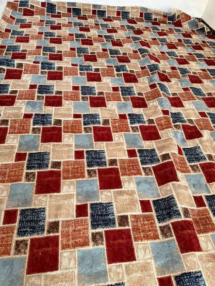 السلام عليكم كاربت 4 × 5 جديد كلش عنواني كوت العزة الي يريده يخابرني وبخدمته 

***********
