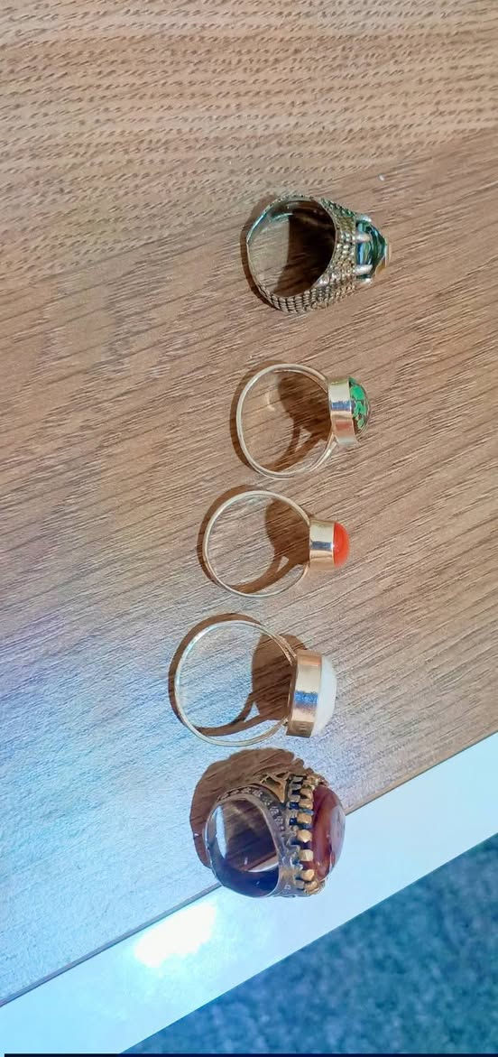 للبيع كلهن فضة ٩٢٥  كلهن ب١٦٠


**إذا كنت صاحب هذا الإعلان وتريد حذفه لأي سبب، رجاءا أرسل رسالة إلى الدعم الفني**