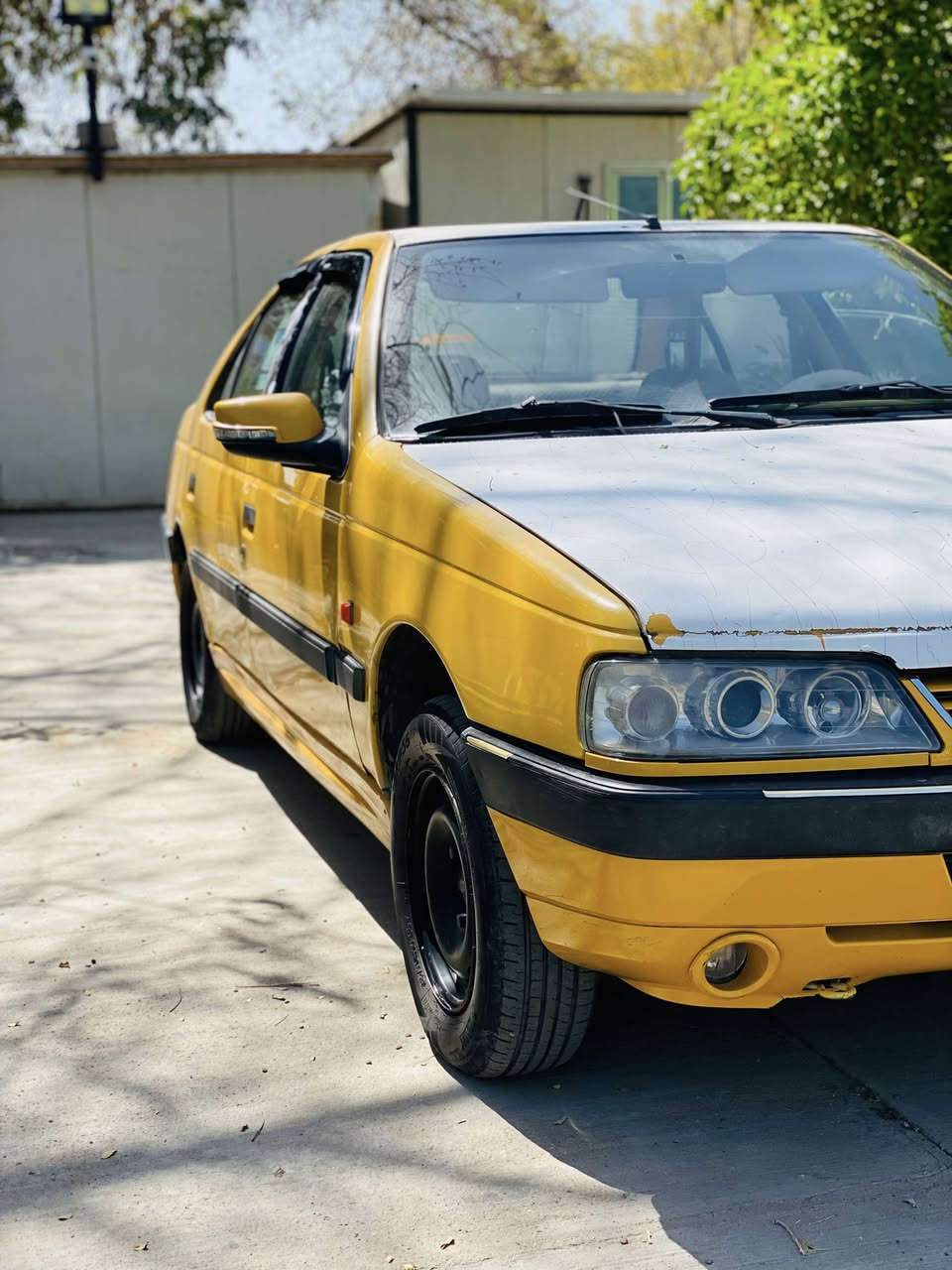 عيدكم مبارك بيجو لميس اصفر ٢٠١٤ مكفولة من الضربة وكير ومكينه وتبريد كلشي مناقصه جاهزة السيارة بأسمي السعر ٣٧ ورقة مكانهة الدورة ***********
