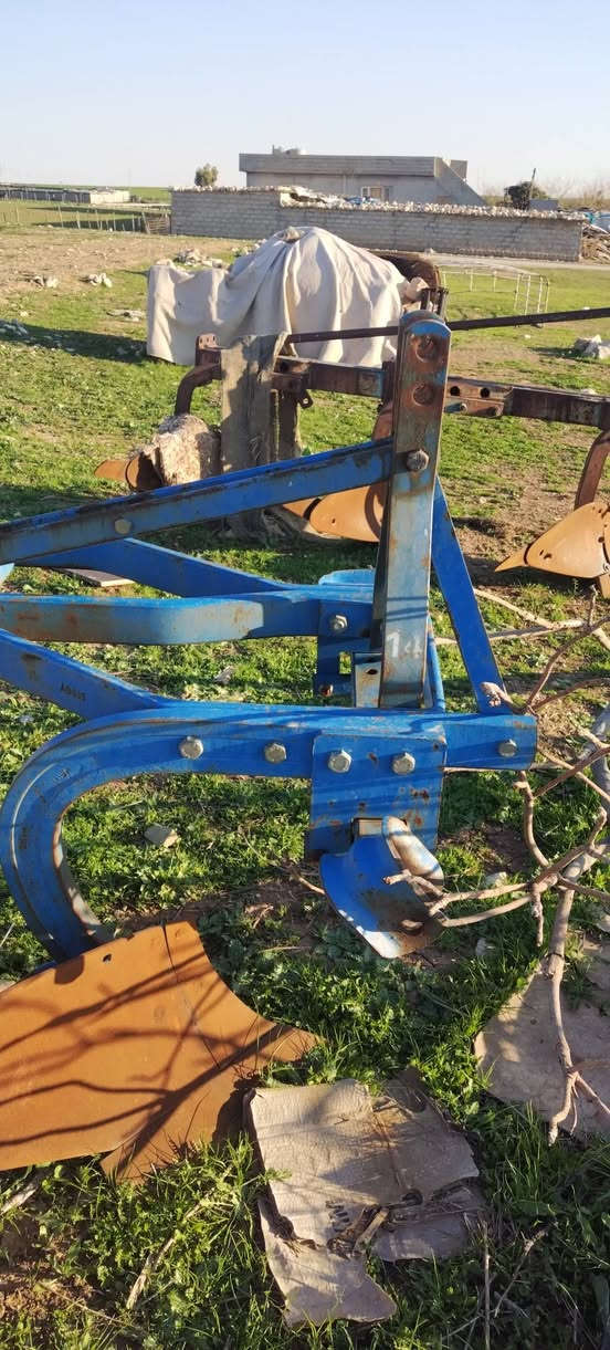 سێگاسنی فاوهەرەباشومەرخوبەکەرەقەم14قۆڵ مەجەك شوێن نزیکی هەولێرژم***********نرخ14مەجال أربيل, العراق
