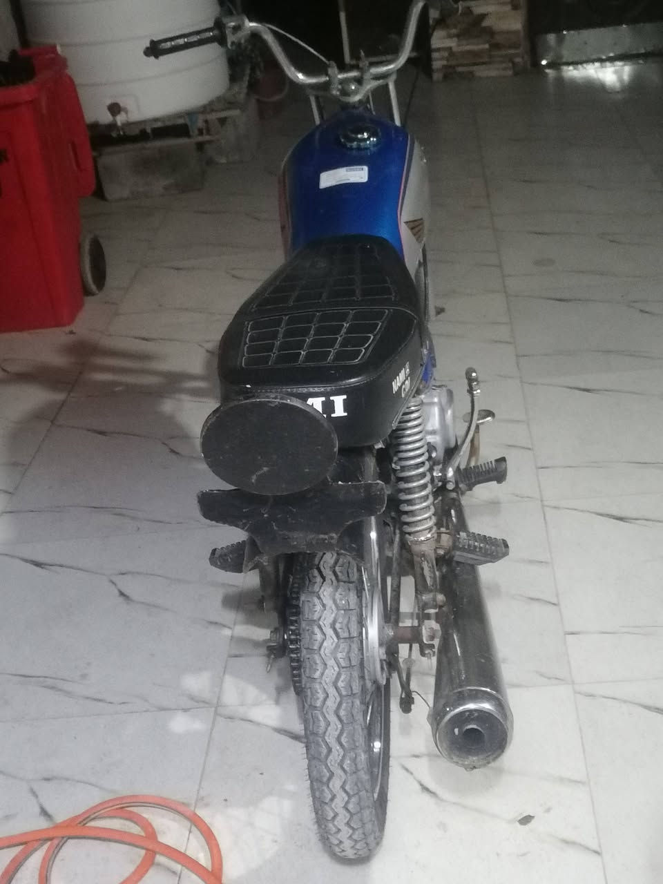 سلام عليكم دراجه البيع يراني نامه
دوات دوات دوات محتاج وريد ابيع سعر (375)بيها مجال قليل رقم (***********)
