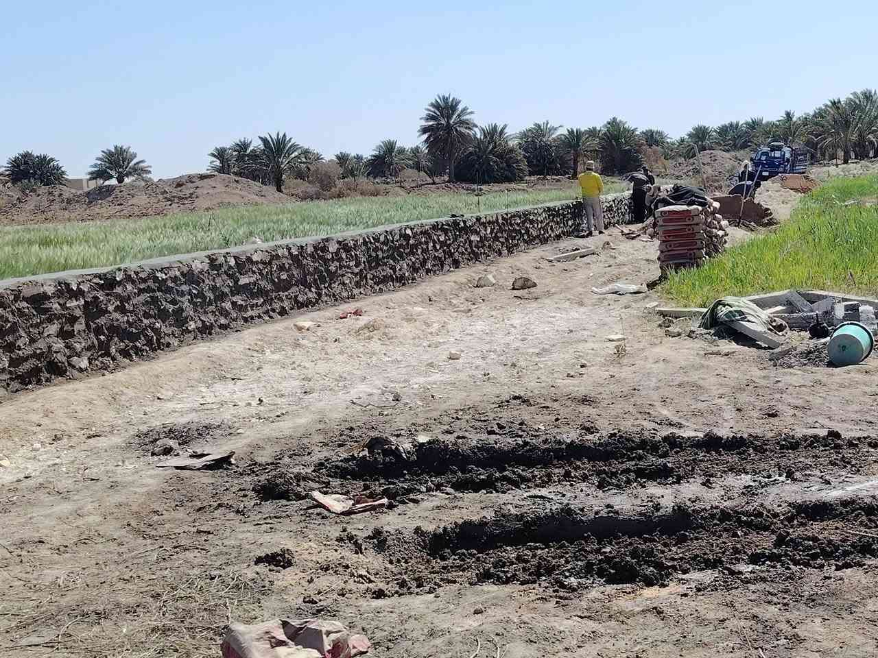 سلام عليكم عمل اليوم في السماوه
طبعا افضل استاذ في السماوه 

بناء 🔨 استاذ حسب الطلب شغل حجر بيوك سعر مناسب البنا ابو علي ال مري *********** 

استفسار اتصل ع رقم *********** او مراسله واتساب
