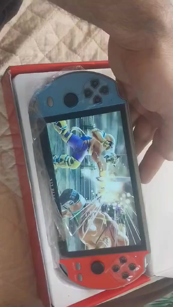 جهاز العاب حجم كبير كامل ملحقات يحتوي على اكثر من 25 الف لعبه يربط على التلفاز ومدخل سماعه وسلس ويحتوي على نظام متكامل بطارية تدوم كثيرا  تفاصيل اكثر خاص جديد مجرد فتح فحص


**إذا كنت صاحب هذا الإعلان وتريد حذفه لأي سبب، رجاءا أرسل رسالة إلى الدعم الفني**