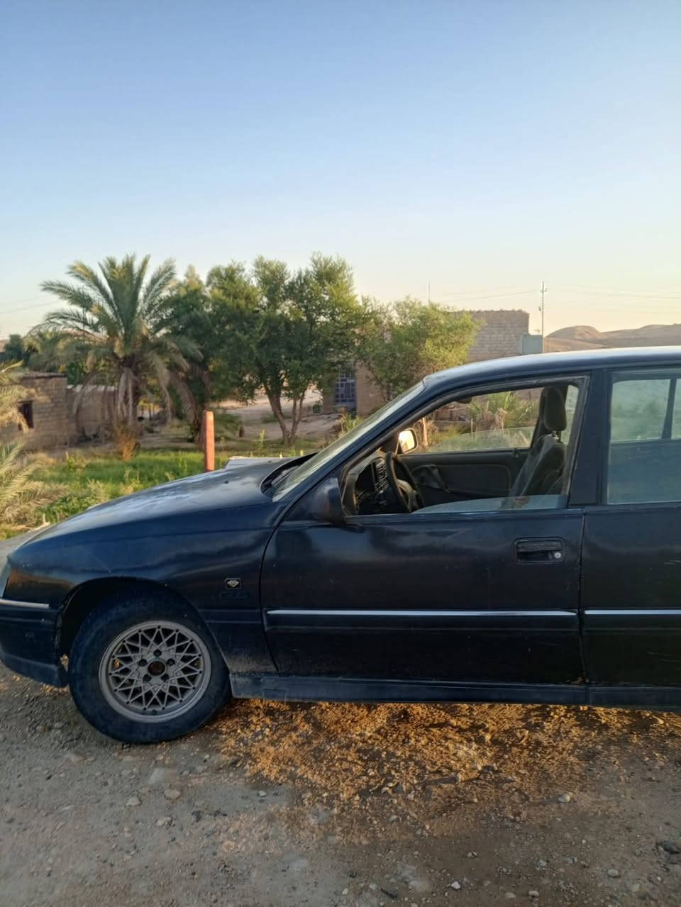 اوميكه للبيع موديل 91 اصولي تحويل ثاني يوم سعرها 15 وبيها مجال للطيبين
للتواصل *********** بي واتسأب
