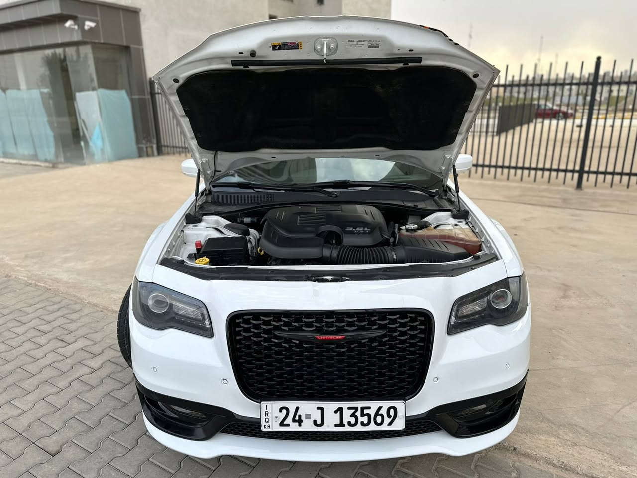 السلام  عليكم ورحمة الله وبركاته
‏‎‏‎       ——— لـلـبـيع  ———

كرايسلر اوباما   — Chrysler Obama

‏‎‏‎وراد امريكي.      —  بدون ايرباك   

‏‎‏‎الموديل  _.        2021.           

فئة.                 — 300s 

حجم المكينه   — 3600/ V6

‏‎‏‎اللون               — ابيض    

‏‎‏‎المسافه المقطوعه — 100  

‏‎‏‎حاله السياره. — شبرين بارد فقط

‏‎‏‎المواصفات 
‏‎‏‎- بصمة تشغيل 
‏‎‏‎- بصمة أبواب 
‏‎‏‎-تشغيل عن بعد 
- فتحة سقف ( بانوراما ) 
‏‎‏‎-ترحيب عند الاقتراب 
‏‎‏‎-كشنات جلد 
-كشنات تدفئة 
- كشنات مساج 
- گير ماوس 
‏‎‏‎- رادار جانبي 
- شاشه ديجتال 
-اشاره بالمرايه 
-حساس امامي خلفي 
‏‎-رادار خلفي 
‏‎‏‎-شاشه كبيره تدعم نظام الأبل كار باي ونظام الاندرويد 
‏‎-تدفئة ستيرن
‏‎-اوتو هولد 
‏‎-اوتو ستوب 
‏‎-هندبريك بصمه 
‏‎‏‎-كشنات تدفئة 
‏‎‏‎- ستيرن بحركه كهربائيه 
‏‎‏‎- تبريد مركزي 
‏‎‏‎- بگ لايت LED 
- ليد نهاري 
‏‎‏‎-كرسي السايق بحركة كهربائيه 
‏‎‏‎-تحكم ستيرن جهتين 
‏‎‏‎-تحديد سرعه 
‏‎‏‎-مانع انزلاق 
‏‎‏‎-كامره خلفيه دواره 
‏‎‏‎باقي المواصفات المعروفه 

‏‎‏‎السعر               _على خاص$

‏‎‏‎رقم السياره    —دهوك مشروع وطني  

‏‎‏‎موقع  السياره — كركوك  

‏‎‏‎للأستفسار.     — ***********
