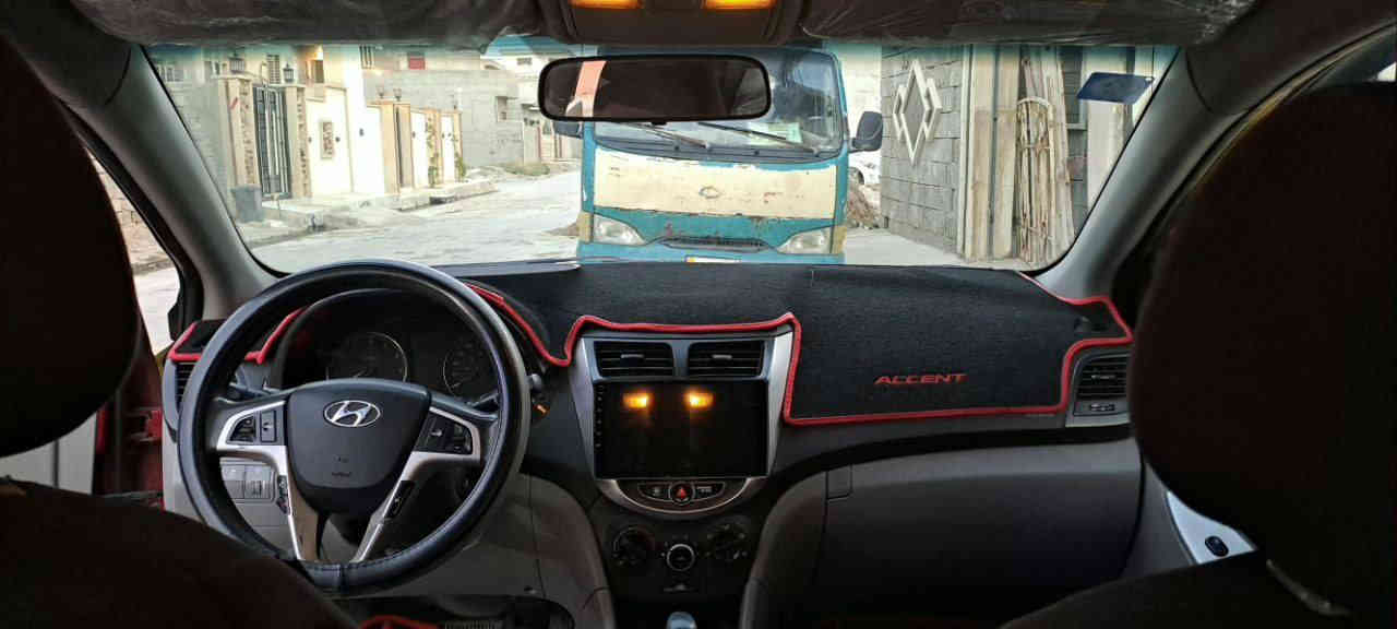 السلام عليكم
اكسنت 2013 امريكي 
محرك صرف وتبخير GDI 
تبريد كير طخم شرط يعوزها درايم شفت اليسار 
بيها معجون عالفحص 
رقم ديالى انكليزي سنوية بأسمي لنهاية 2026
تايرات اخو الجدد 
كهربائيات كلها شغالة 
السعر 85 وبيها مجال 
 العنوان زيونة مقابل المرور 
***********
