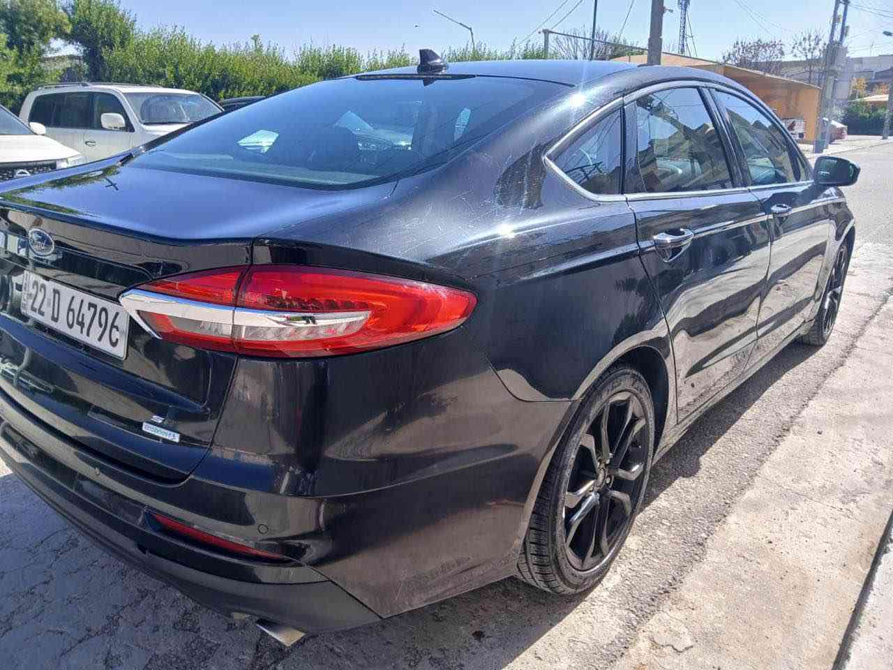 موديل : 2020
محرك: 15 توربو 
ماشي: 89000 كيلومتر
ضربة: بونيد صبغ
مواصفات: SE بصمة وشغال أربيل, العراق


**إذا كنت صاحب هذا الإعلان وتريد حذفه لأي سبب، رجاءا أرسل رسالة إلى الدعم الفني**