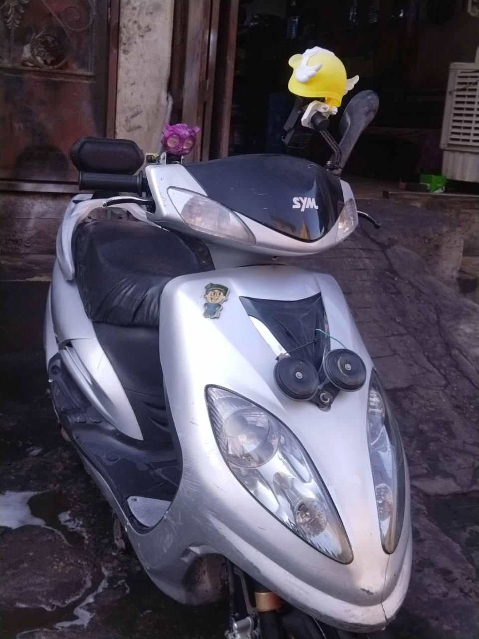 دراجه للبيع عوزه تجفيت. كهربائيات كلها كامله متواجد خاص و هاذا رقمي ***********
