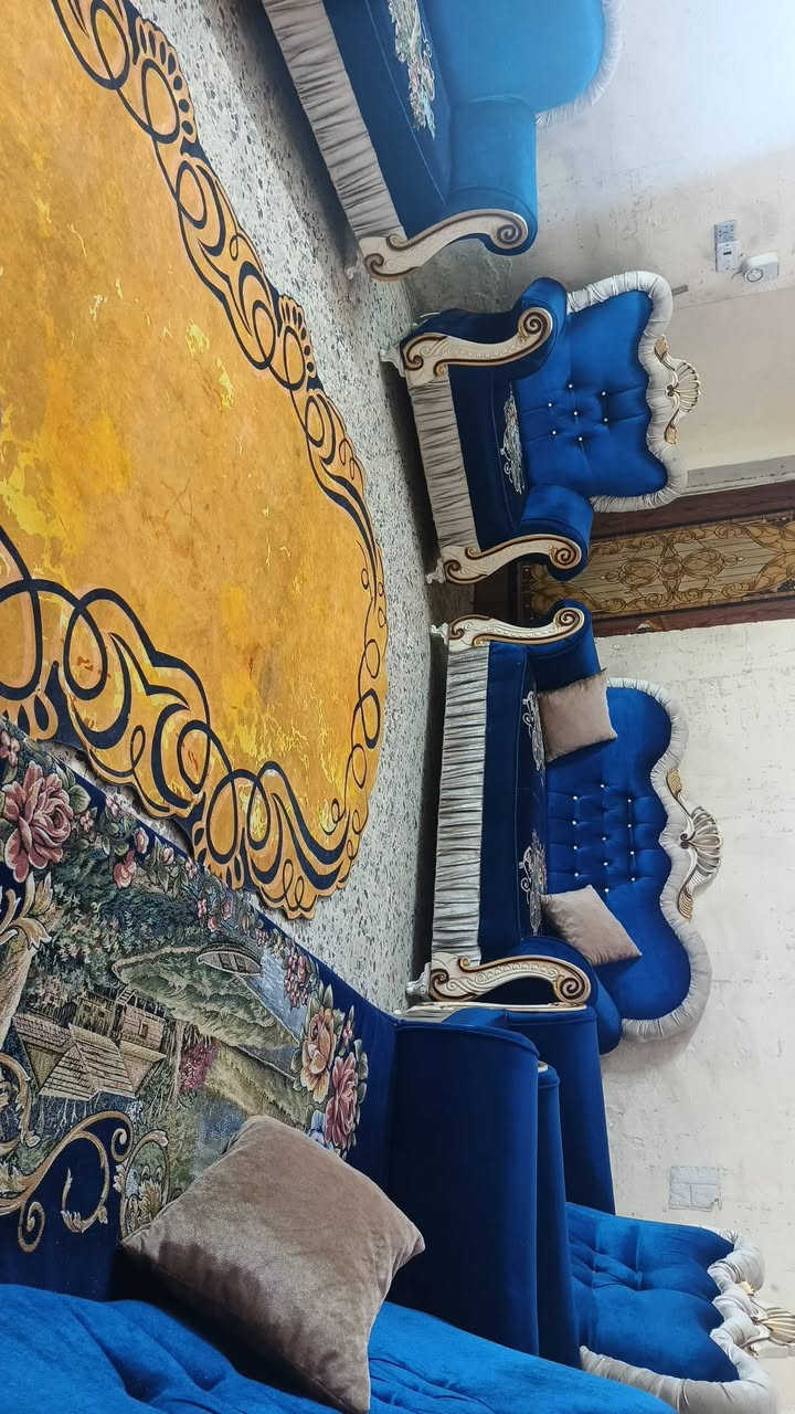 تخم 10 مقاعد اخو جديد سعر 275 وبي مجال مكان البياع يوجد توصل بكروه رقم يوجد وتساب***********
