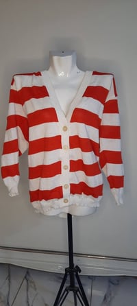 تخفيضات • قطعة ملابس