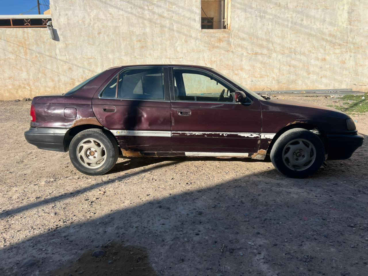 السلام عليكم سياره الانتره موديل1993 للبيع سياره محرك كير خير من الله جديد فرممات بلاديه سماعات 4 شغالة جام كهربائي سياره لا خياس مسمكرة جديدة  كل شي مابيهه مكان سامراء السعررر *********** اتصل وبيك. خيرر وتدلل غير متاوجد عل فيس اني مكلف بالنشر وتحياتي… بيع او مراوس ب كيه حمل
