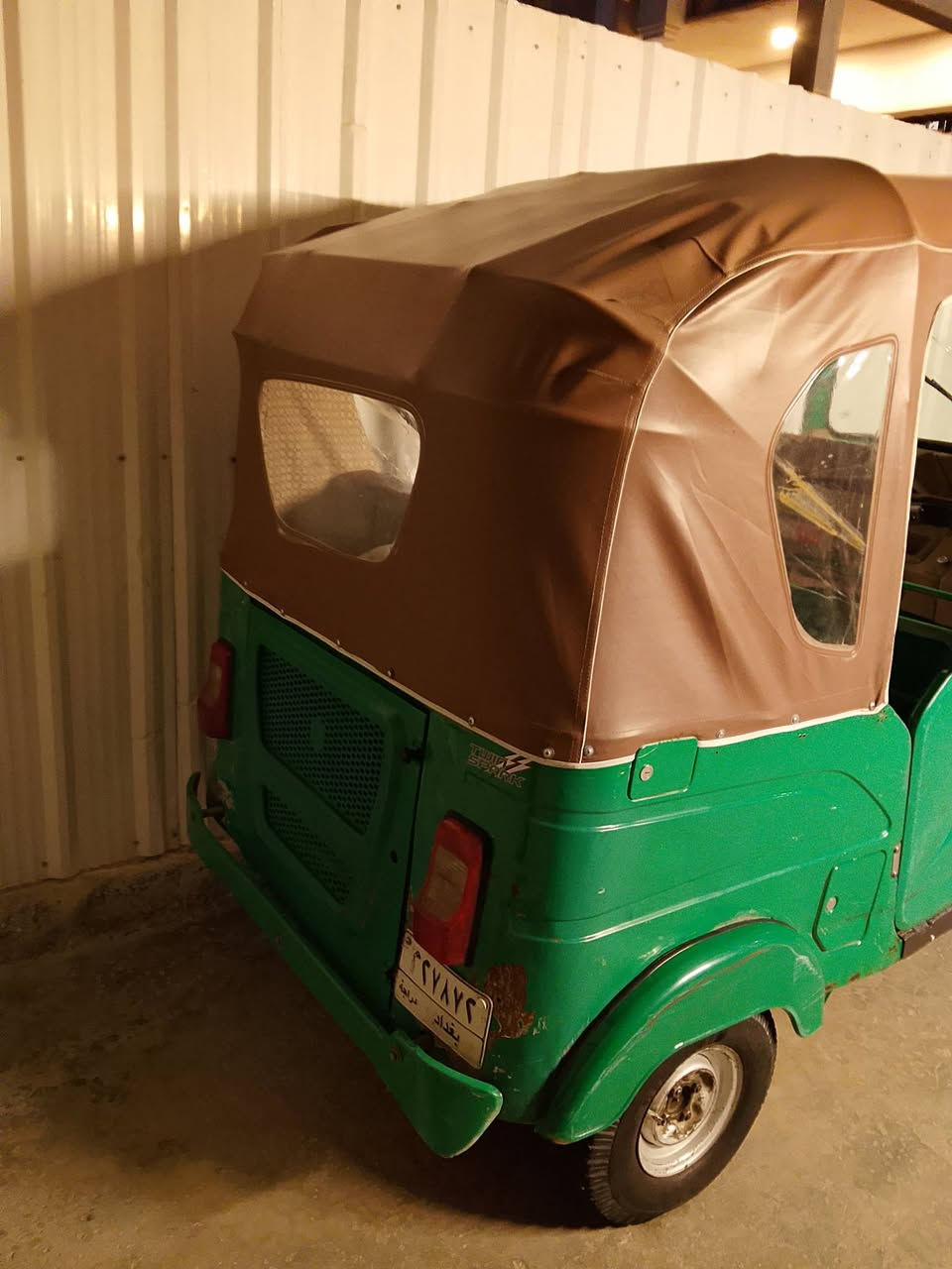 تكتك 21 شهر 8 مكينه مكفوله من تنقيص وتبخير خير من الله رقم بغداد باسمي سنوية فقط حادث خلفي كلش بسيط عالبارد السعر 7200 وبيها مجال قليل مكان زعفرانية 
‏‪0772 387 4914‬‏
