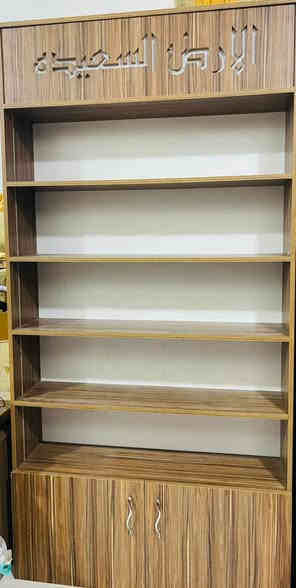 يوجدرفوف للبيع عدد ها٩ رفوف زائد ٢ زاويه سعر ٢ مليون ونص  سعر بيه مجال ***********
@
