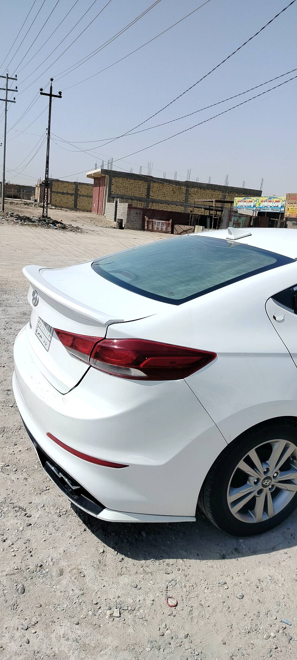 انترا 18 كندي موصفات خليجي محرك 2000 دوش
كير 6 نمر ضربه حوض مو قويه وبيه وبيهه اضرار قليه
مكفوله عيب شرعي وكصه وكلبه 