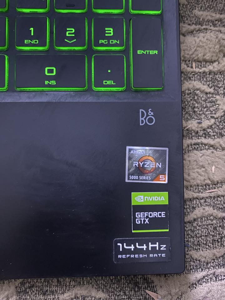 السلام عليكم 
لابتوب hp pavilion d15
GTX1650
R5 5600h
Ram16
Hhd 1tb
Ssd256
144hz 
يشغل كل شي وكل الالعاب 
سعر 600 وبي مجال للشراي
بغداد الغزالية
ابو 450 لتوصل
***********
