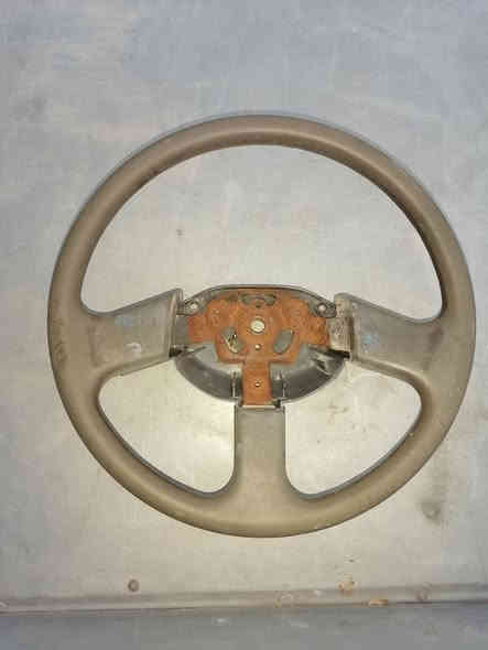 السلام عليكم شباب
عندي غراض تفصيخ بيكم تيوتا يرهم موديل (89.........97)
الأسعار بالصور 
مكاني البصره المعقل
للإستفسار ع الخاص او اتصال ***********
