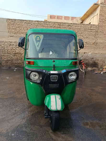 السلام عليكم تكتك البيع موديل 22 رقم وسنويه ميسان تكتك مجفته تكتك كشره مكفوله من كلشي راعيه ولد صاحبي مداوره ثاني يوم تكتك لا تنقيص والتبخير جديد السعر 8400وبيه مجال الشراي رقمي *********** مامتوجد على فيس
