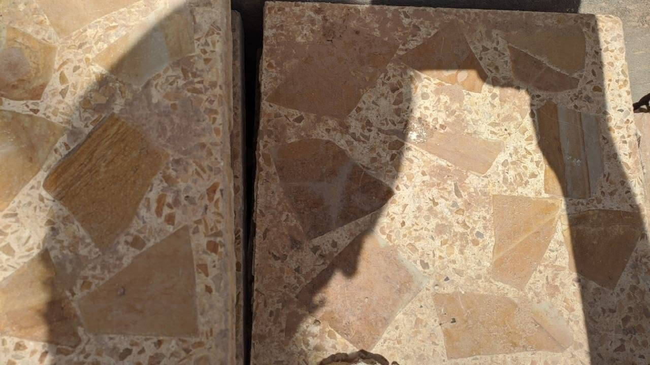 ✅ العدد: 420 كاشية سليمة
✅ المقاس: 30 × 30 سم
✅ توجد أنقاض (أرباع وأنصاف وقطع متنوعة) مجانًا مع الكمية
💰 السعر: 180 ألف دينار عراقي
📍 الموقع: النجف

📞 للتواصل: ***********
