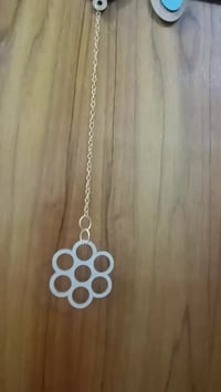 طقم ٨ قطع • شازلون • ميز مكياج