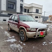 سبورتج موديل 95 محرك جديد كابون بانزين رقم بغداد السعر 30$ وبيها مجال ...