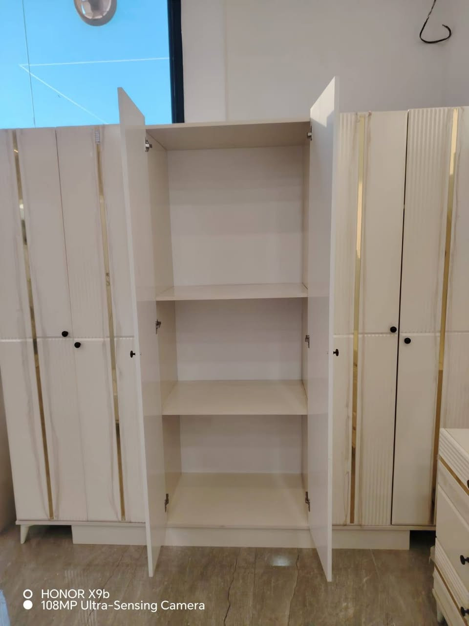 غرفة نوم نفرين تركيه 5 قطع نظيفه جدا  السعر 750 الف 
 مع #شد #ونقل #مجاني 🚘🚘.العنوان: موصل، حي البكر، قرب شركة كيا،مقابيل سنتر الابداع 🗾🗾. معرض دار الأثاث التركيه
 للتواصل ☎️☎️ #كورك***********  #كورك***********  #اسيا*********** pp
