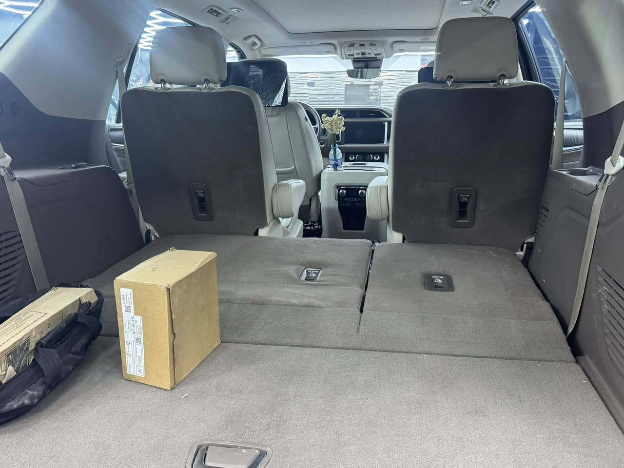 جمسي دينالي  2023مكفوله ما عدا رصعه ب جاملغ خلفي  وكالة المنصور
سياره مغلفه و بيه تخم تاير جديد 
عنوان بغداد دوره سعر 63 $ الف 
***********
