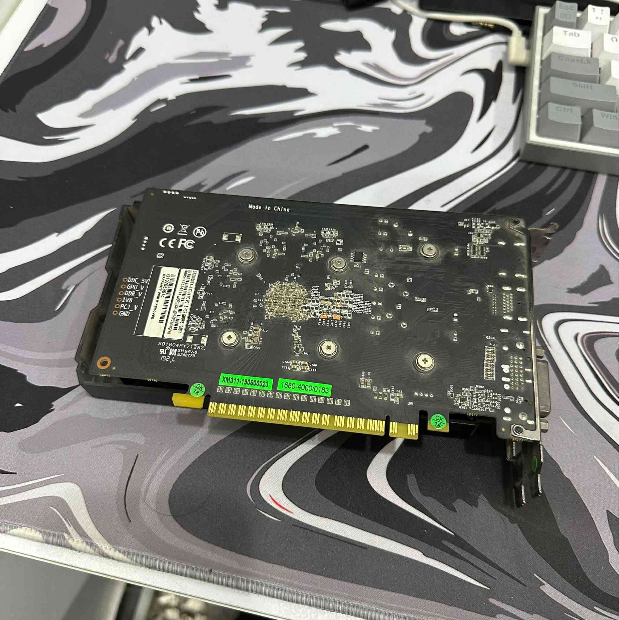 كارت شاشة gtx1650
بور سبلاي 500W

الكارت مستعمل بس نضيف والبور سبلاي ايضا
سعر الكارت 100 الف وبيه مجال بسيط 
البور سبلاي سعره 35 الف قفل 

الي حاب يشتري هذا رقمي ***********

لا يوجد توصيل !

