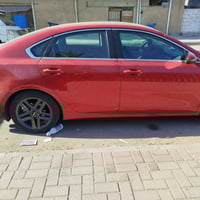 فورتي 2021 EX ماشية 52الف  حادث جاملغ وبنيد السعر 130وبيه مجال  المكان...