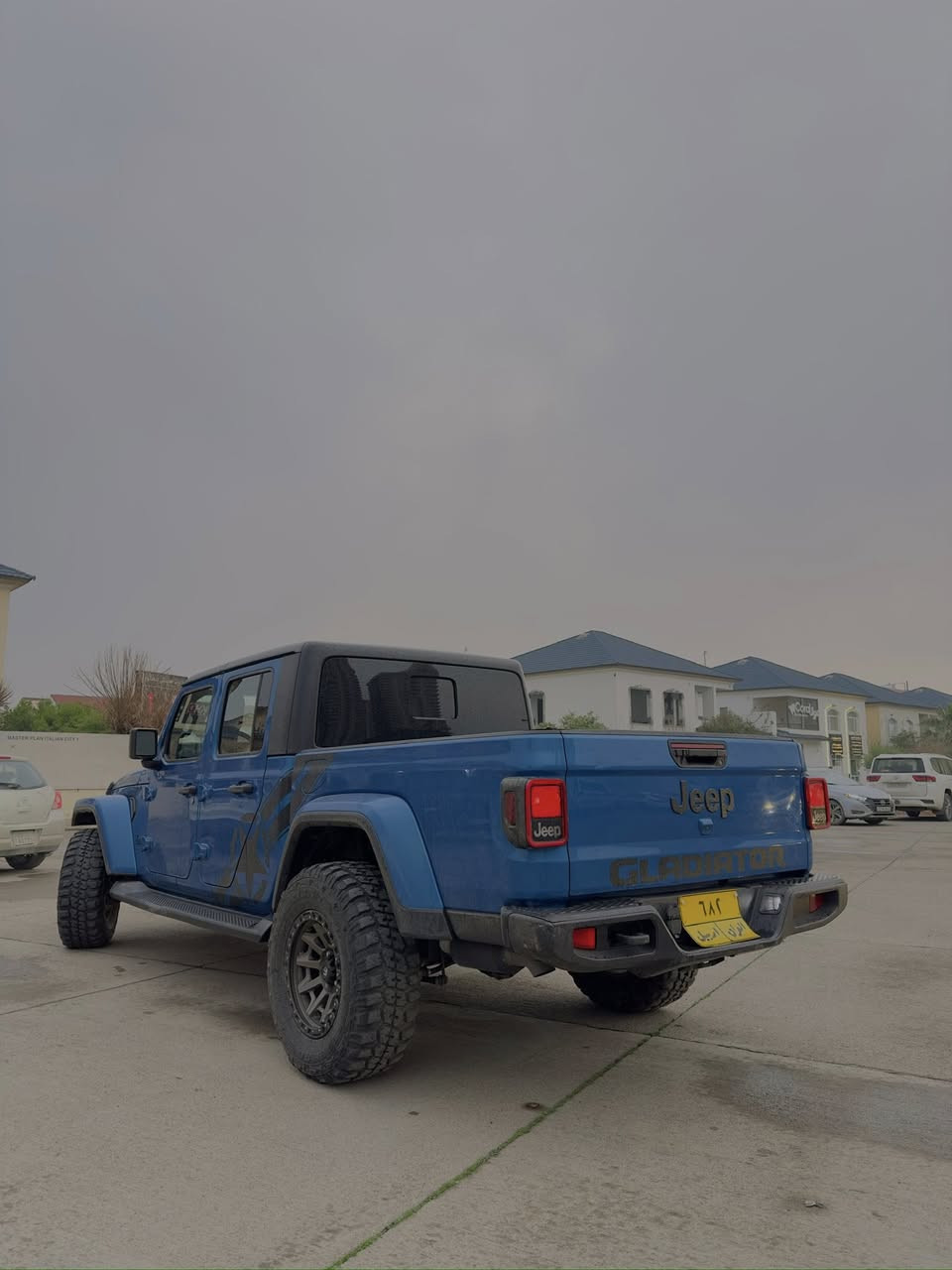 👑JEEP GLADIATOR 👑
جيب گلاديتر. 🚙
لون مميز 
‏‎الموديل:2020 
‏‎المحرك : V6.  3.6L  .
المواصفات/سپۆرت
💵💵السعر خاص💵💵
العنوان 📍اربيل
او اي استفسار الاتصال
☎️***********
