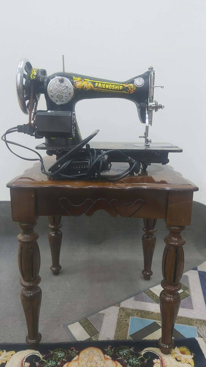 مكينة خياطه ياباني اصليه جديده بالكارتون 
السعر قفل ٧٥ الف قفل 
المكان بابل 
للمراسله على الخاص


**إذا كنت صاحب هذا الإعلان وتريد حذفه لأي سبب، رجاءا أرسل رسالة إلى الدعم الفني**