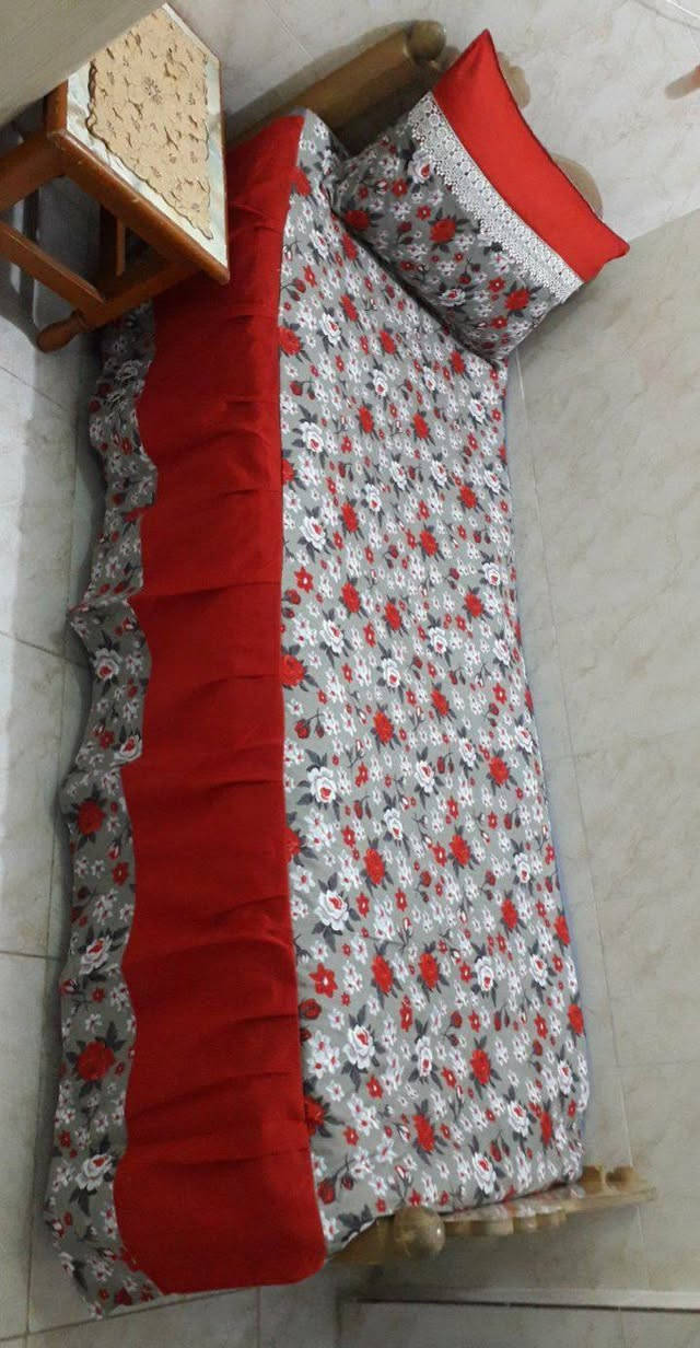 السلام عليكم بنات خياط وفصال حسب الطلب مكاني  علكايه  توصيل متوفر   الي اتحب تجي بنفسها تخيط كل الهلاا بيها 🌺🌺اخيط نزلات جرابي شراشف وجه مخاد حسب الطلب والمديل ***********
