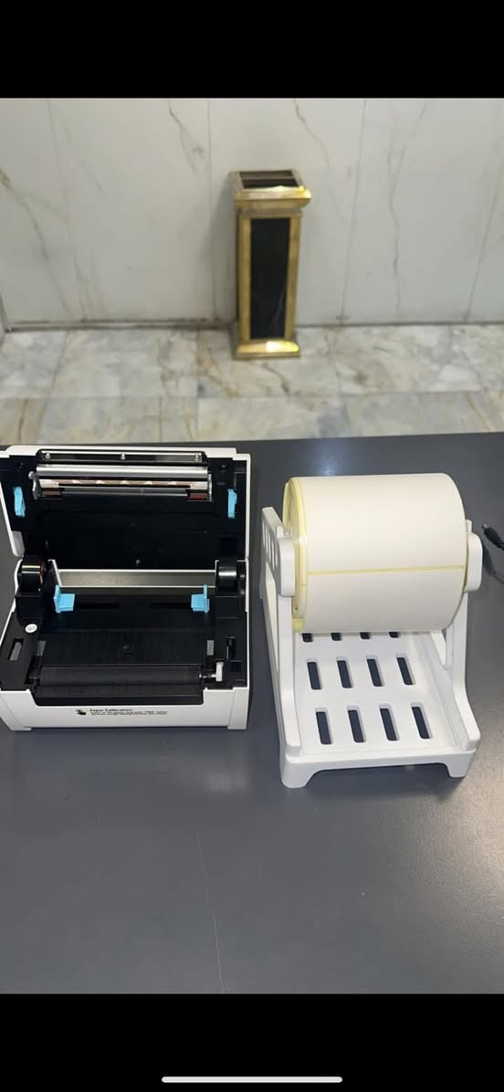 طابعه ستيكرات طبع اوردارات اصحاب البيجات والمحلات اخذتها ومستعملتها للبيع وياها الستركرات تقريبا ٨الف ستيكر لاصق


**إذا كنت صاحب هذا الإعلان وتريد حذفه لأي سبب، رجاءا أرسل رسالة إلى الدعم الفني**