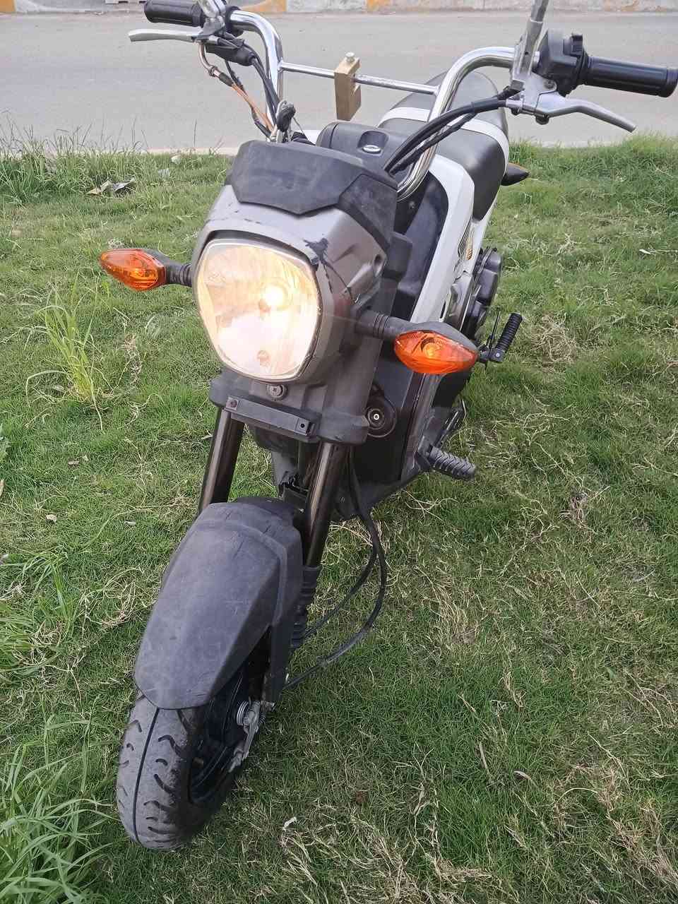 دراجه هونده نوفا للبيع دراجه اوتماتيك محركه يشبه سبيسي السعر 8ورقات مكانه بغداد صليخ ٦٠٠تصال واتساب 
***********
