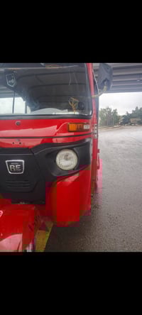 تكتك لبيع  مديل 2021  كفالة  مرقم بسمي تحويل ثاني يوم  بكان مشتل  0776...