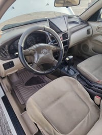 للبيع سني ياباني ٢٠٠٢ قبغ اسود ١٨٠٠ رقم بغداد باسم اخويه تحويل ثاني يو...