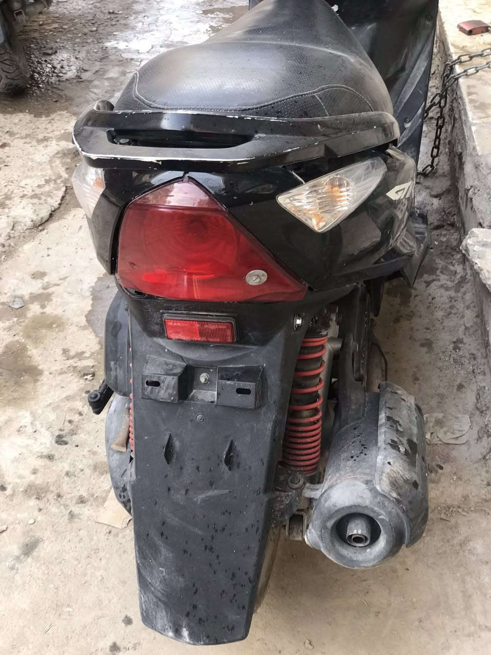 سلام عليكم دراجه ثعلب للبيع دراجه مكفوله منوكلشي كلها شغاله كيج بانزين سرعه كلها شغاله دراجه مختمه سعرها 550الف الكاظميه


**إذا كنت صاحب هذا الإعلان وتريد حذفه لأي سبب، رجاءا أرسل رسالة إلى الدعم الفني**