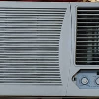 وبركاته مكيف TOSOT شغال للبيع مكيف نضيف جداً  للاستفسار 07770254565