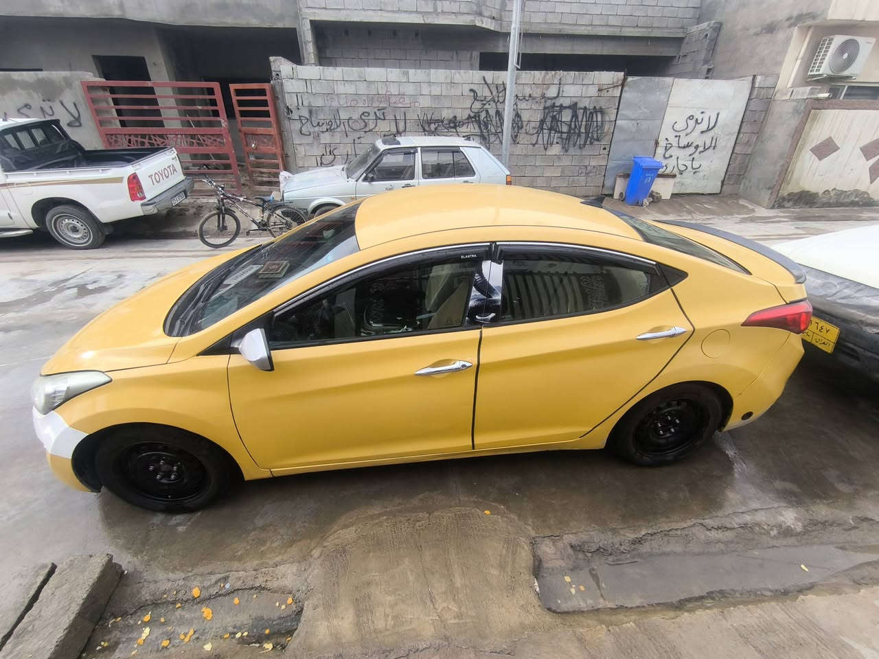 سلام عليكم للبيع النترا موديل 2013 امريكي 
دفتر بانزين ومنظومة غاز كامل 
حادث السيارة بيه بجم امريكا فقط 
محرك 1800 دوش مصفره هيئه وغرامات السنويه ٢٠٢٧ السياره ليبل واحد بدون تبديل  وجهازه من كلشي شاشه جبيره تحكم ستيرن كير مكينه حداديه تخم تاير كله جديد تبريد يحتاج غاز  سعر 97


**إذا كنت صاحب هذا الإعلان وتريد حذفه لأي سبب، رجاءا أرسل رسالة إلى الدعم الفني**