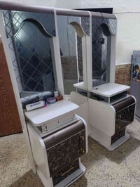 ميز مرايه • للبيع • مجال تفاوض