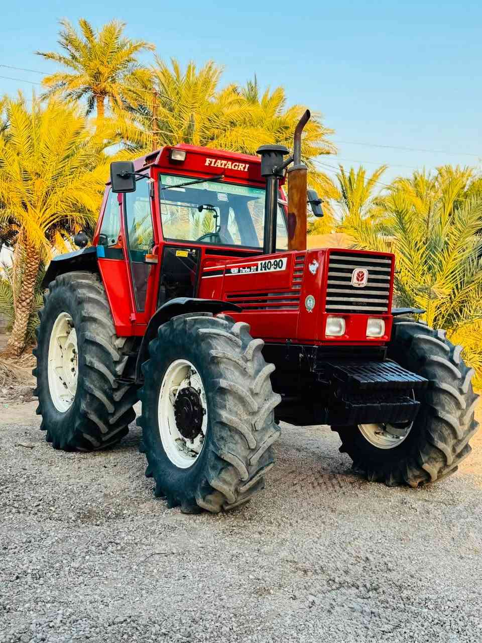 سلام عليكم
مكينه البيع فول مواصفات
جديده على وضع الشركه
للاستفسار ***********
