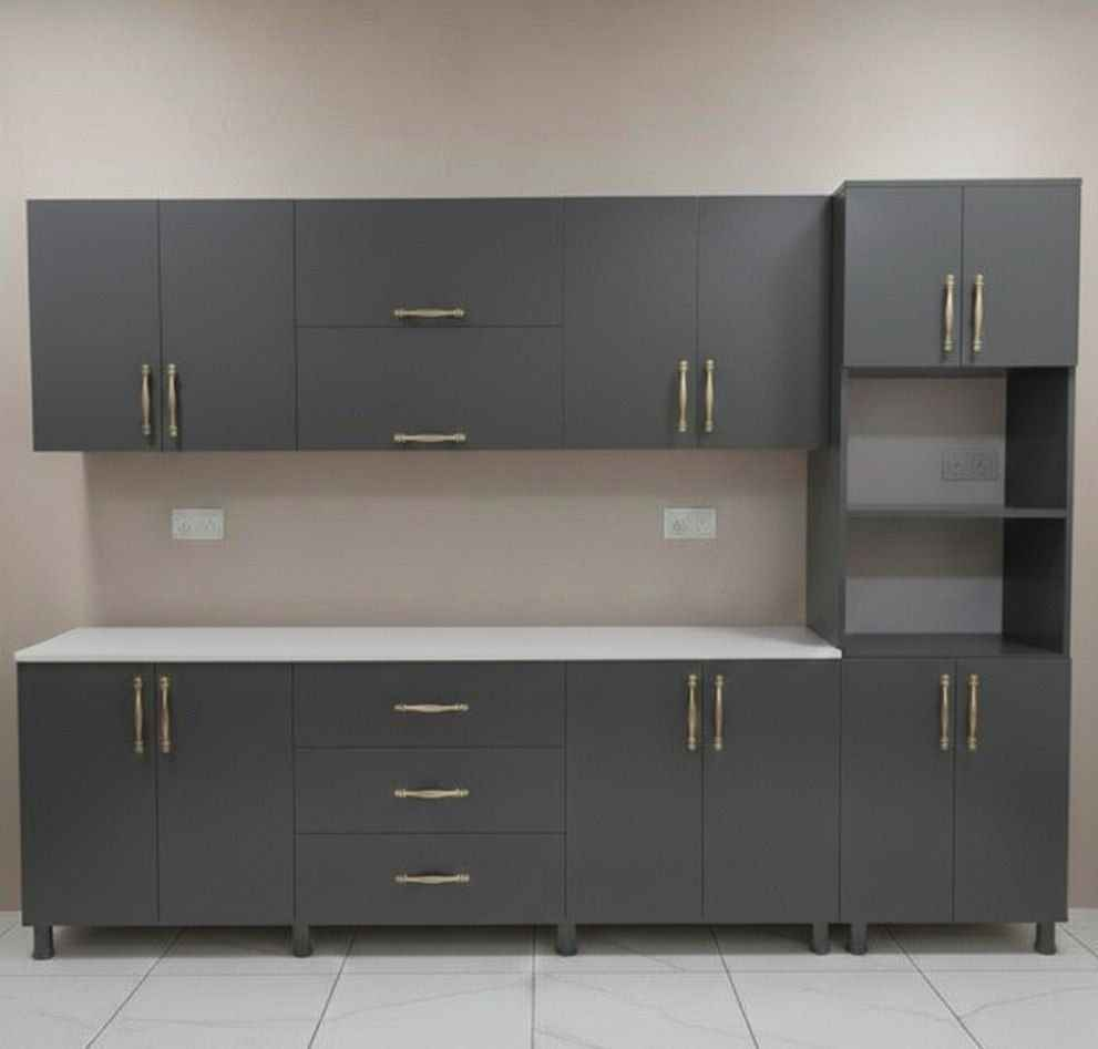 مترين ونص ارضي وملحق مع الفاترينا 
والسنك مترو20 مرمر 
#السعر380الف بغداد, العراق


**إذا كنت صاحب هذا الإعلان وتريد حذفه لأي سبب، رجاءا أرسل رسالة إلى الدعم الفني**