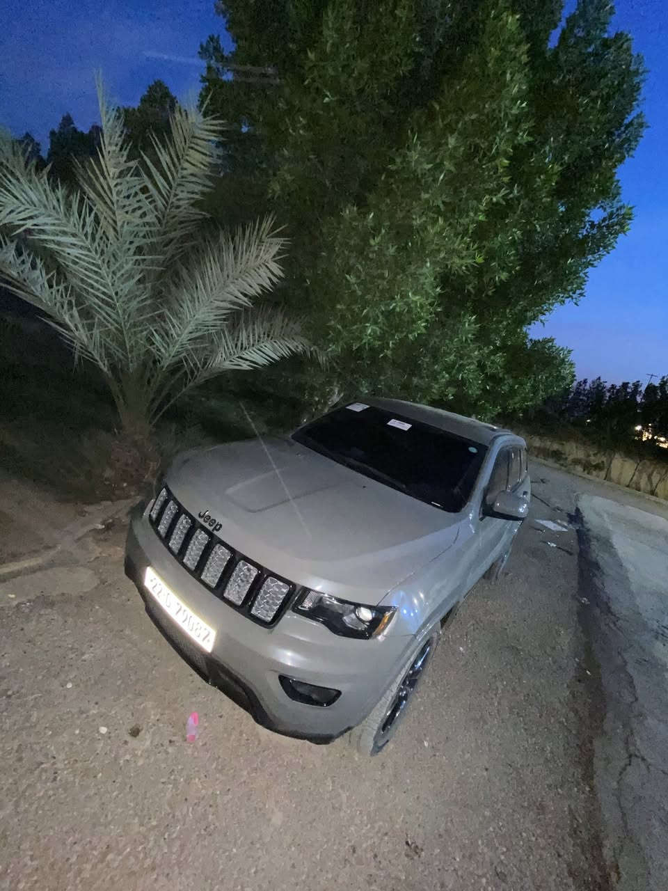 سلام عليكم مراوس  (تاهو ٢٠١٥)او ٢٠١٦ جيب لاريدو ٢٠٢٠فول مواصفات مضلل باج شمال
🧿كشن كهرباء ٢
🧿بنورامه
🧿حساسات خلفيه 
🧿وقوف مفاجئ عند اي شي خلف سياره
🧿لون سمنتي
🧿صندوق كهرباء
🧿عداد لمسافه ١٠٣km
6v🧿

***********
مكان سياره ديالى الغالبيه
