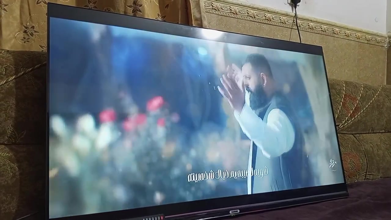 شاشه حجم 55 بوصه 
السعر 140 و بي مجال 
مستخدم نضيف


**إذا كنت صاحب هذا الإعلان وتريد حذفه لأي سبب، رجاءا أرسل رسالة إلى الدعم الفني**